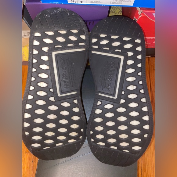 Adidas NMD - Picture 5 of 8